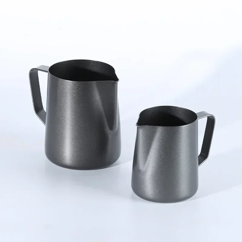 Thick Black 350/600ml Latte Ar - Milk Steaming Pitcher recension och pris